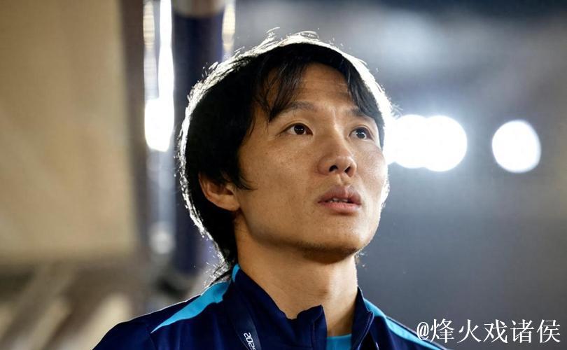 武汉三镇转会禁令全部解除准入邓卓翔离任俱乐部决定聘请外教带队